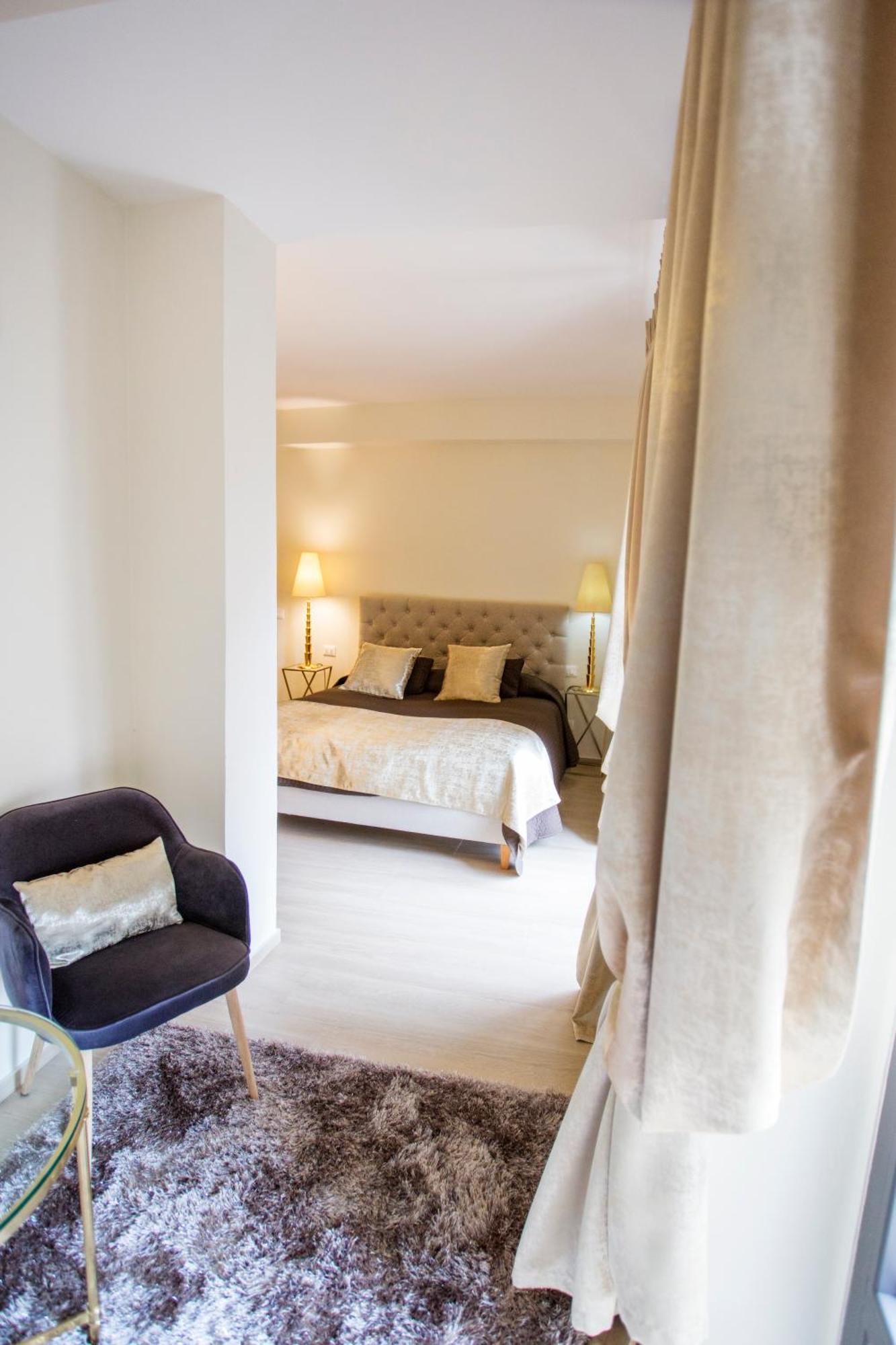Miramare Apartments&Suites 라스페치아 객실 사진