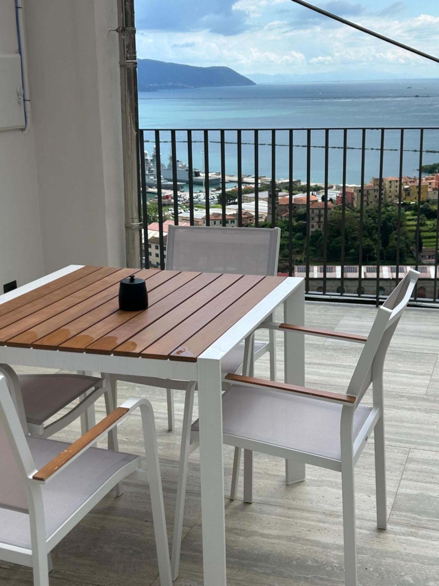 Miramare Apartments&Suites 라스페치아 객실 사진